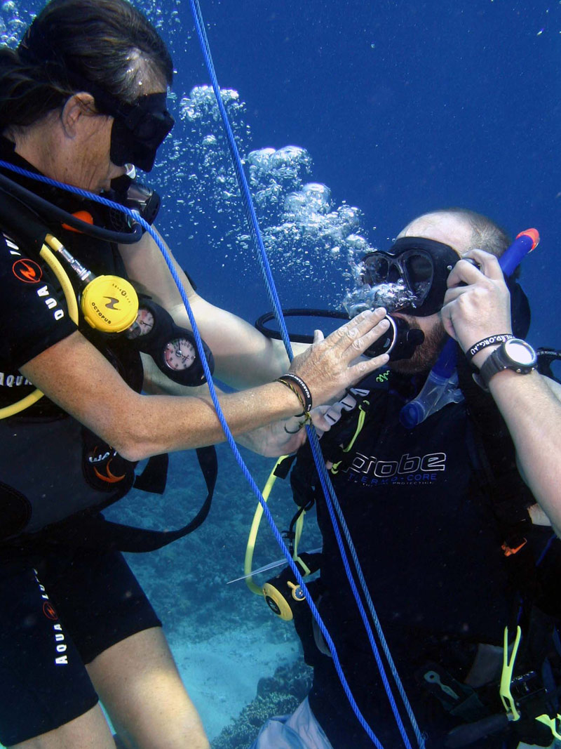 SCUBA TRAINING & COURSES